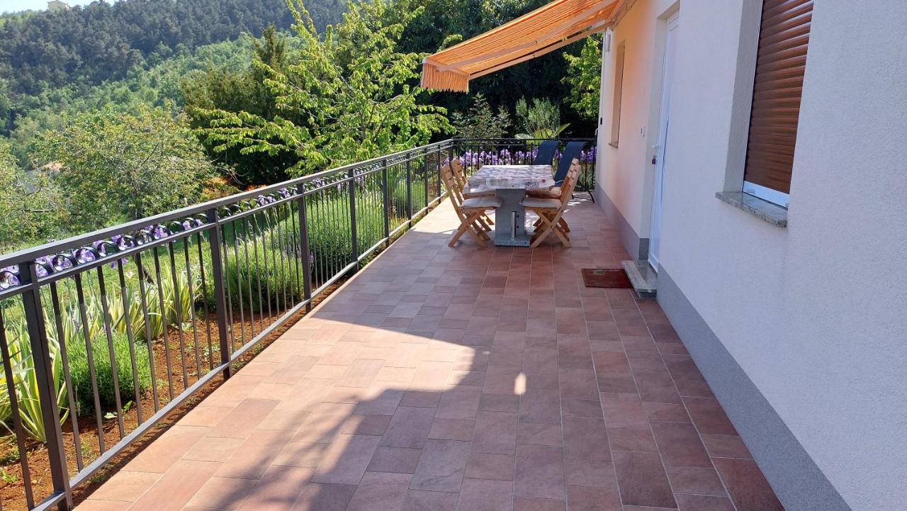 Sara Apartament *